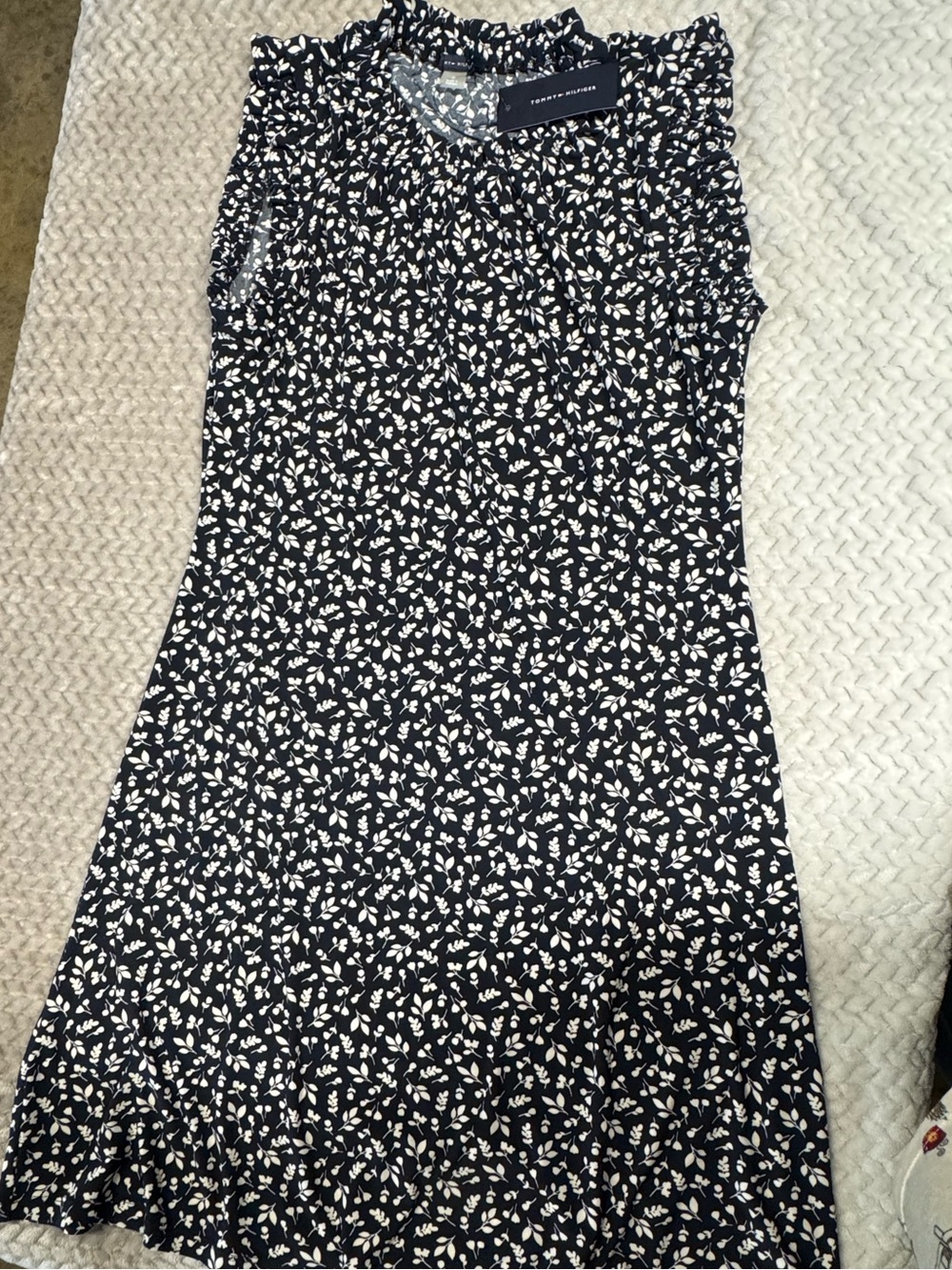 Black Floral Midi dress - Women'sy
